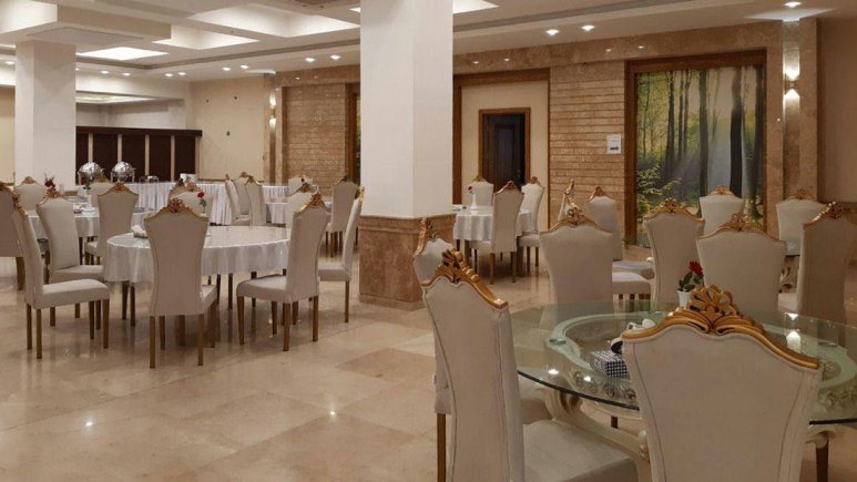 رستوران هتل شهرزاد لاهیجان